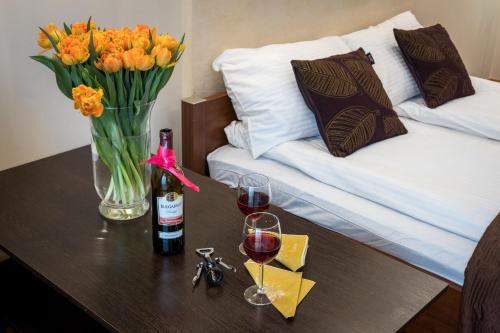Abra Apartment — 4-Star Luxury Hotel in Krakow, Poland