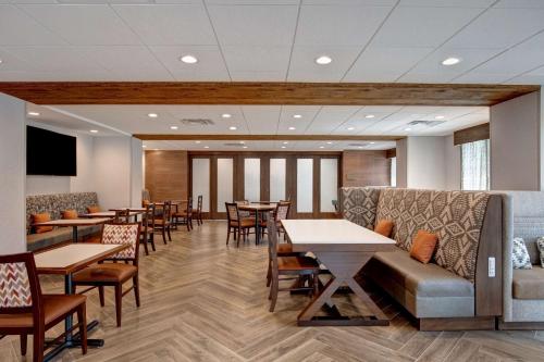 Hampton Inn By Hilton Santa Fe South NM - photo 18