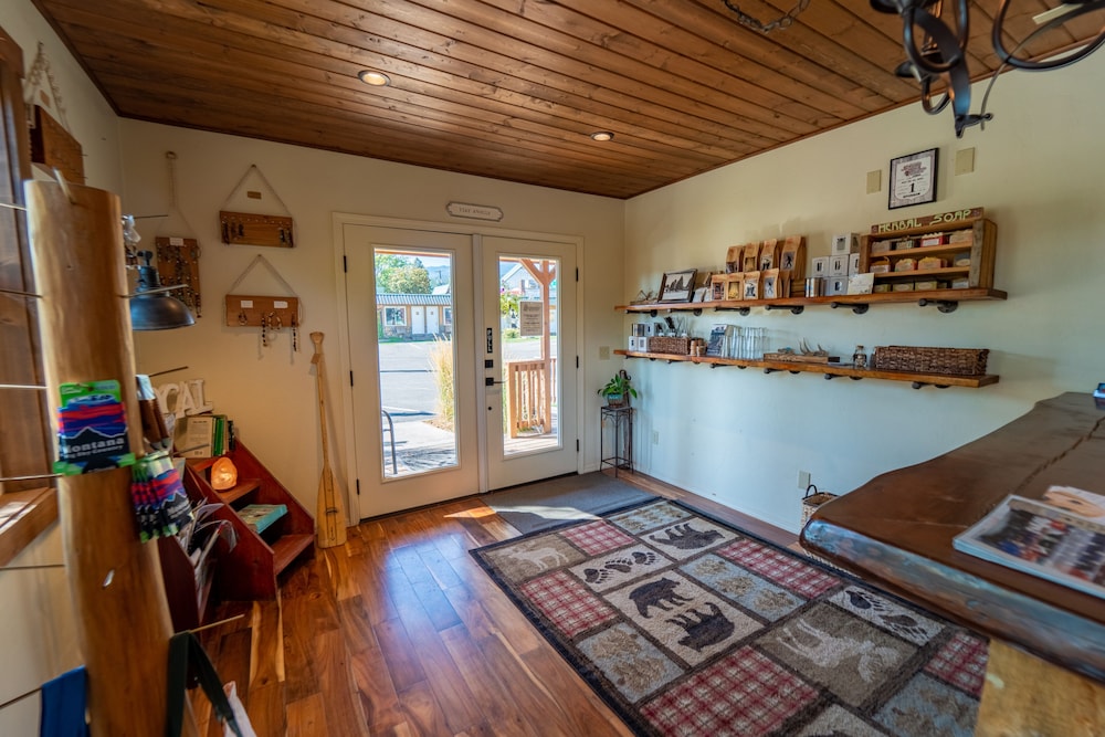 Evergreen Motel - photo 14