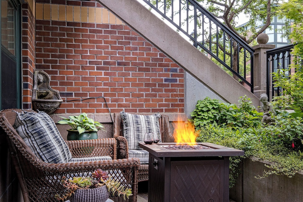 The Orenco Station Hotel - photo 109