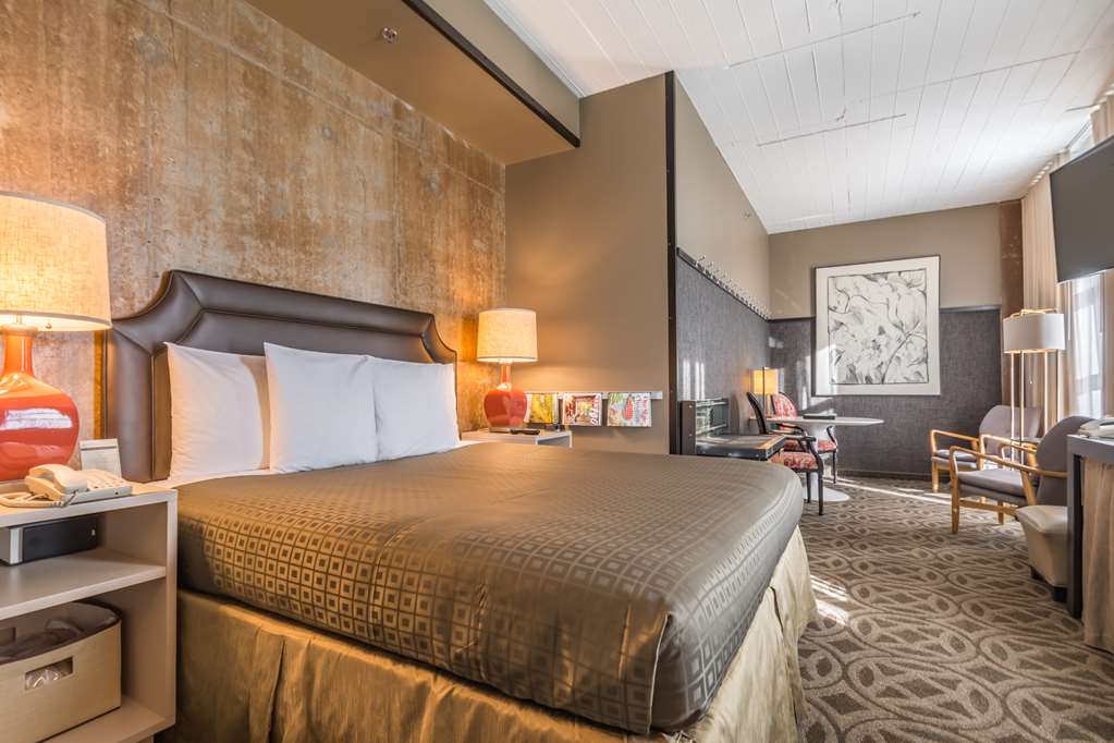 Proximity Hotel - photo 42