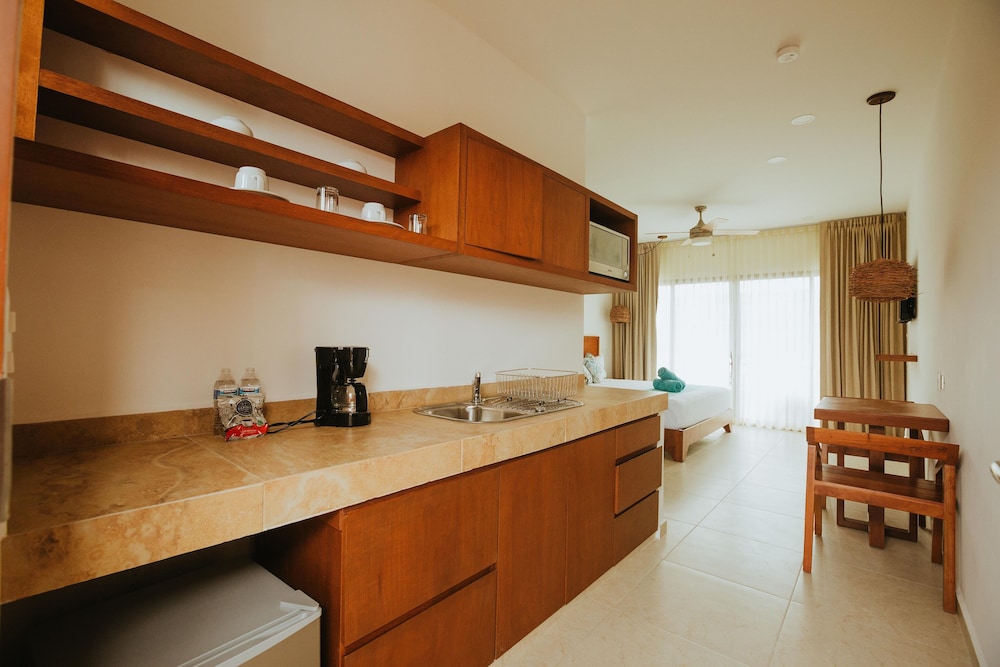 Private kitchenette