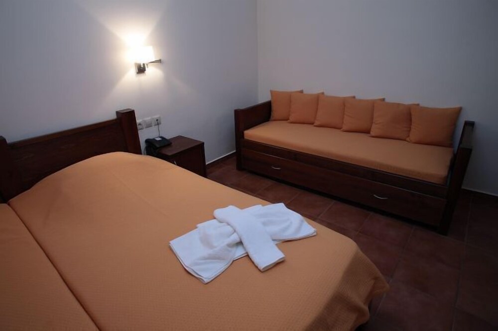 Hotel Morfeas — Pyrgetos — photo 4