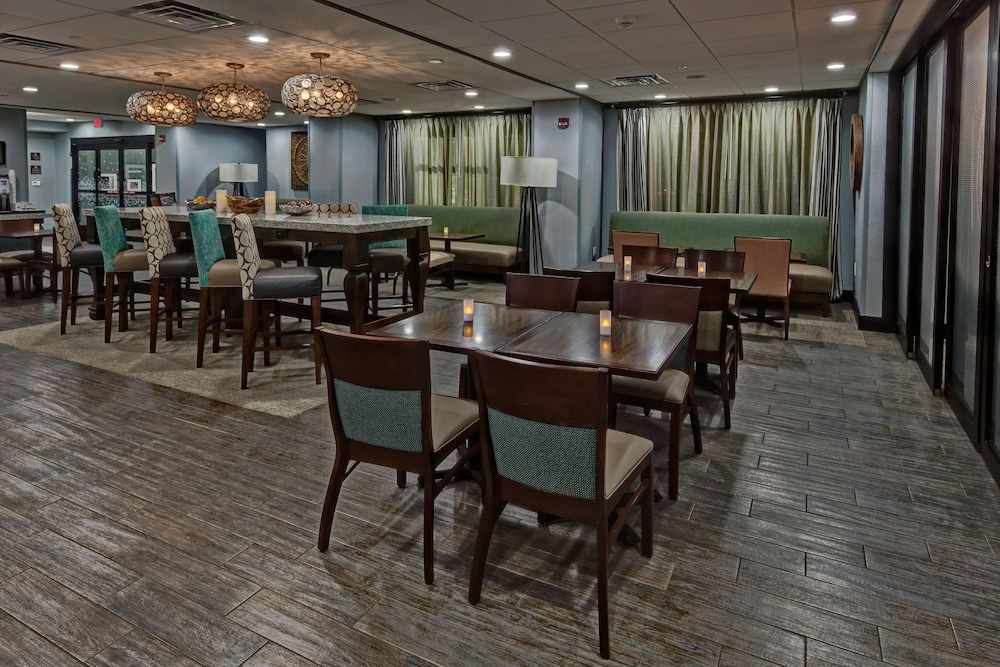 Hampton Inn Summerville SC - photo 3