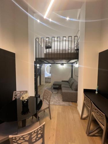 Cortivo House Suite Perugino 8 — 4-Star Luxury Hotel in Milan, Italy