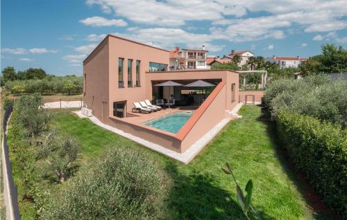 Awesome Home In Stancijeta With Kitchen — 5-Star Luxury Hotel in Novigrad, Croatia