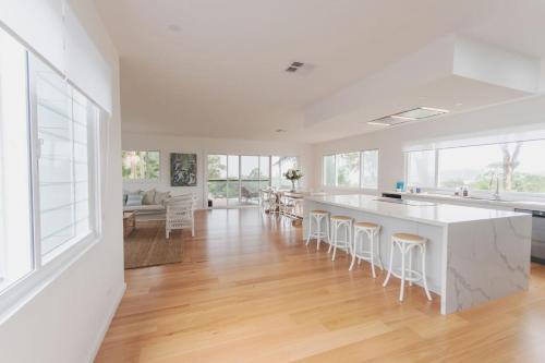 Palm Tree Retreat in Mollymook, Australia