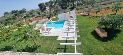 Villa Serena piscina tra ulivi 6 km dalla spiaggia — 4-Star Luxury Hotel in Carovigno, Italy