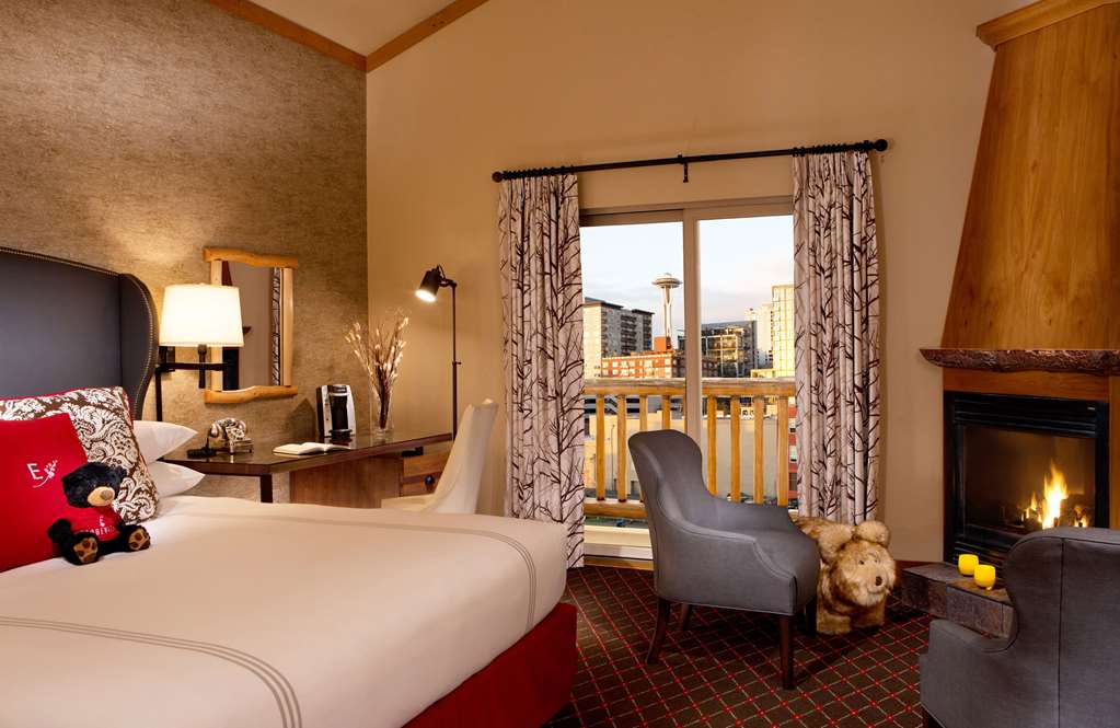 The Edgewater Hotel - photo 27
