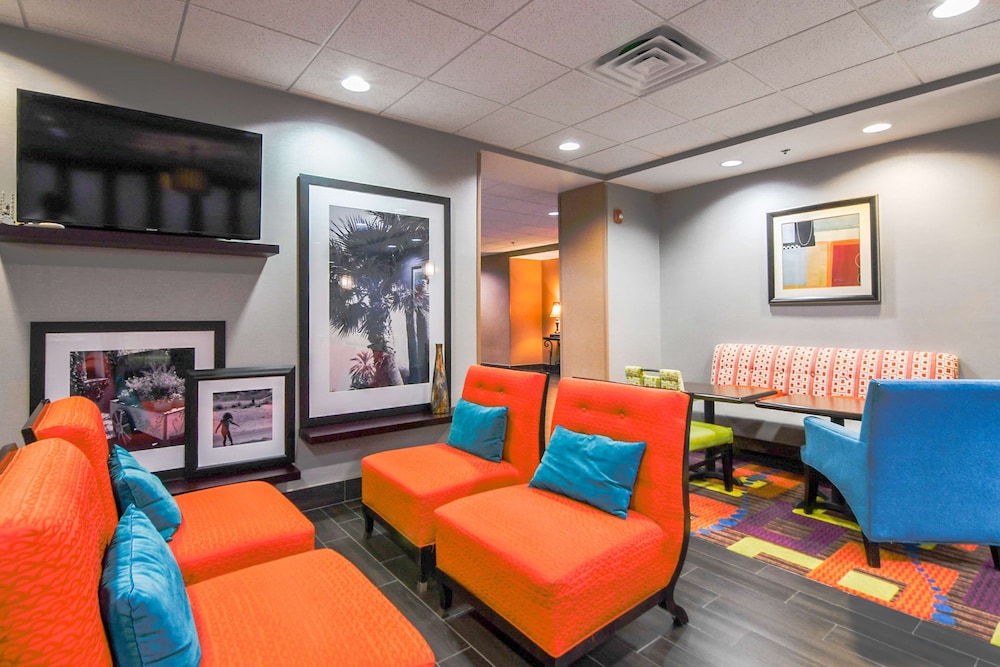 Hampton Inn Foley - photo 7
