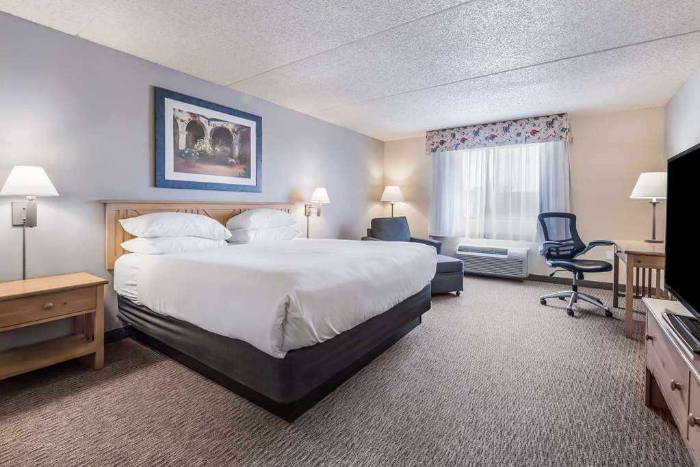 Red Lion Inn & Suites Goodyear Phoenix - photo 12