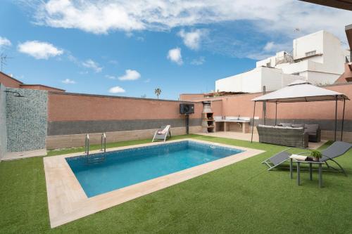 Hermosa Vista Tejina — 4-Star Luxury Hotel in Guia De Isora, Spain