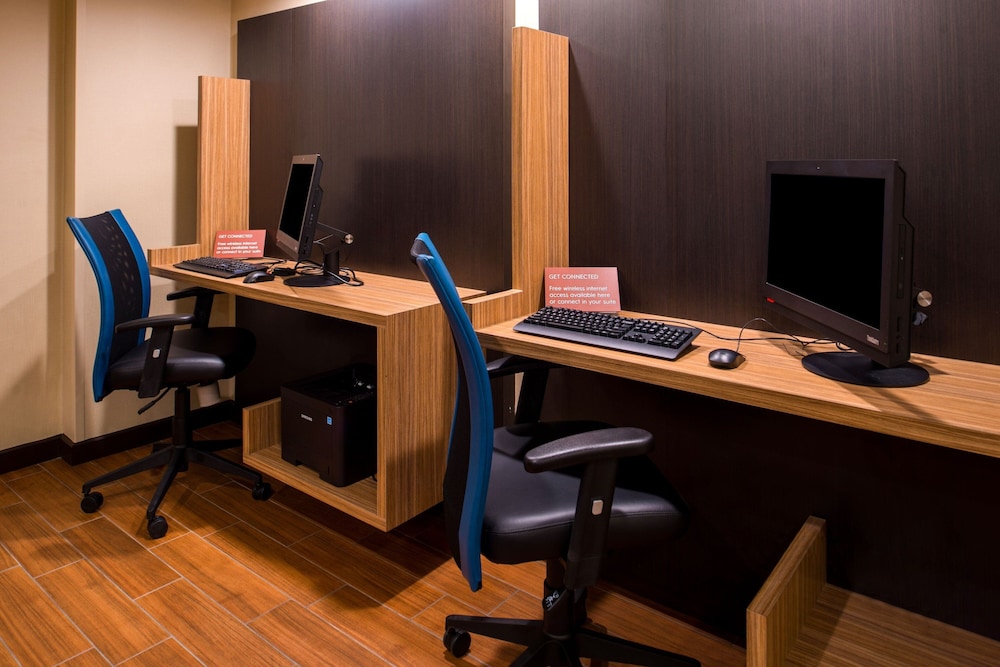 TownePlace Suites by Marriott Charleston West Ashley - photo 29