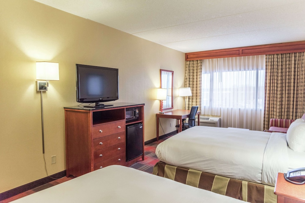 DoubleTree by Hilton Holland - photo 20