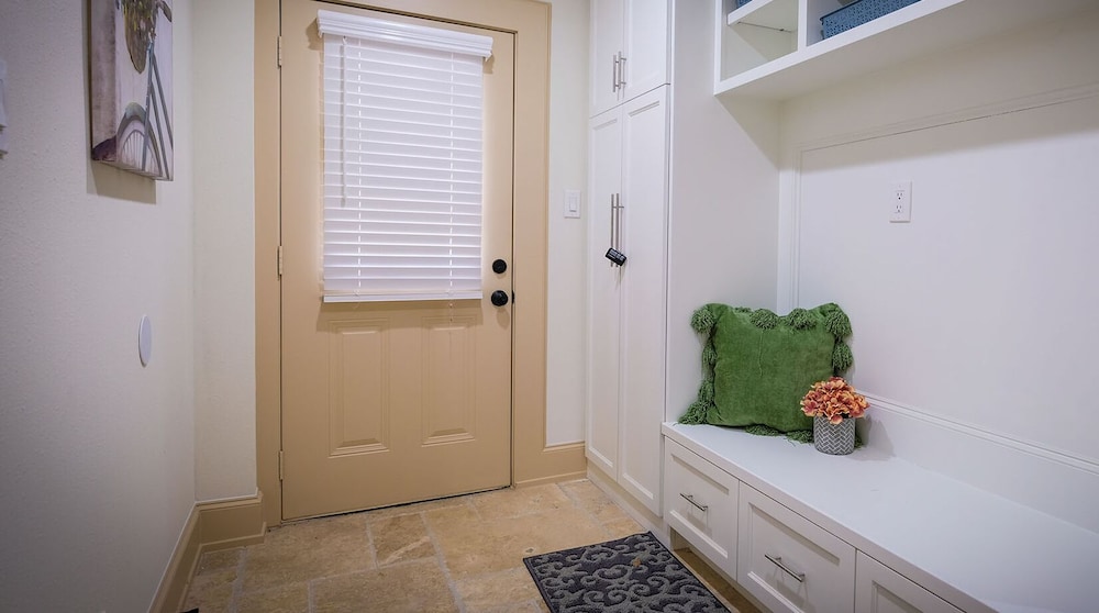 5Bdrm 3.5Bath 12Beds Home Big As Texas — 4-Star Luxury Hotel in Houston, United States
