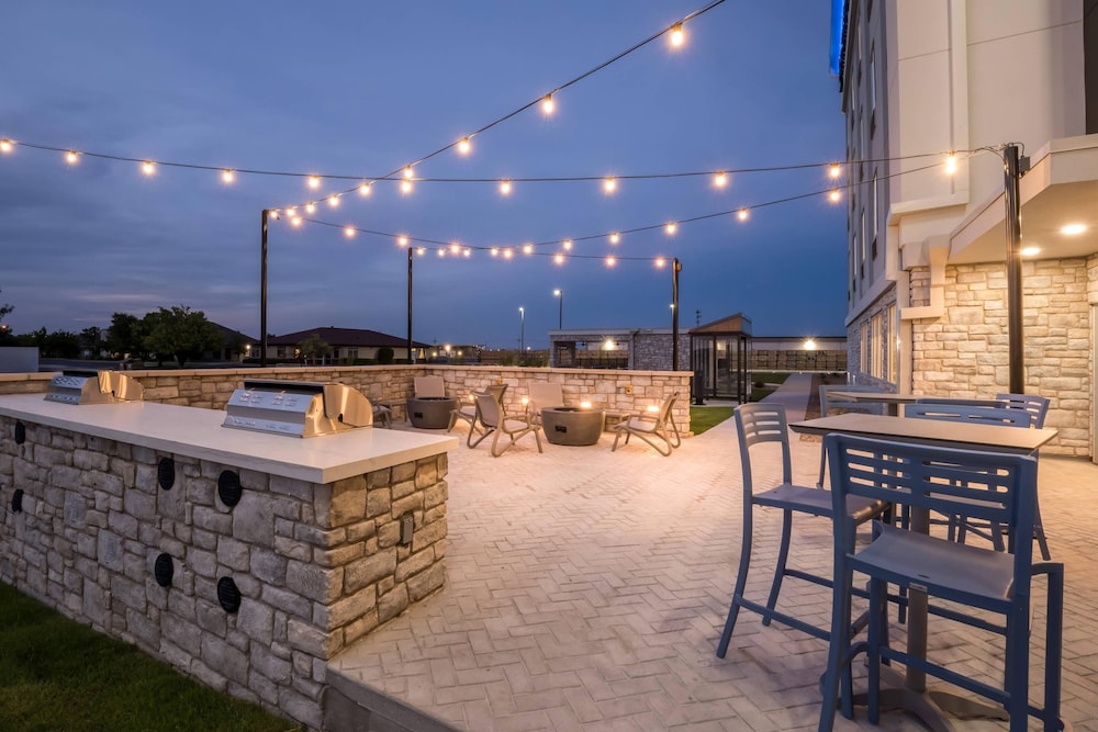 Everhome Suites Amarillo West Medical Center - photo 42