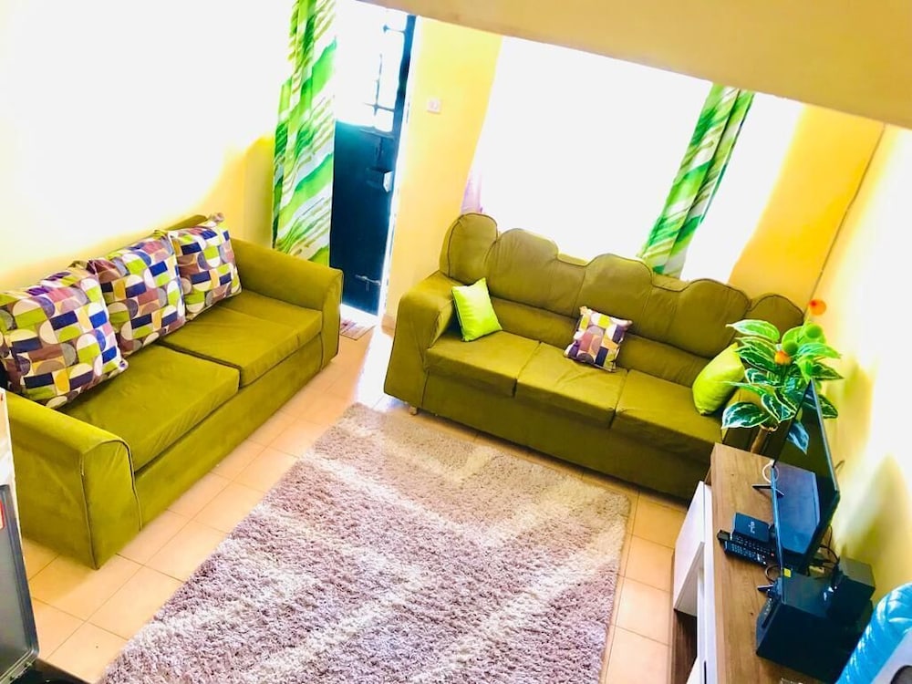 Lux Suites Dublin Suites Utawala