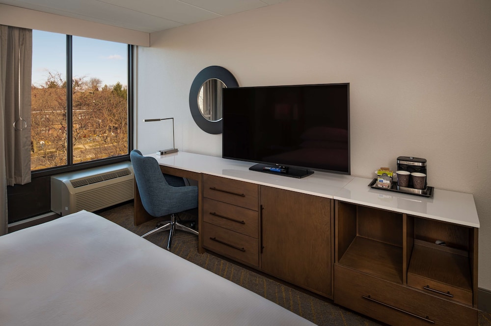 DoubleTree by Hilton Madison East WI - photo 39