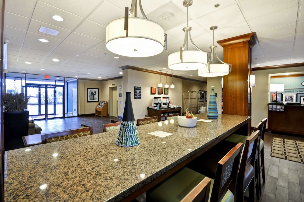 Hampton Inn Chicago Gurnee - photo 8