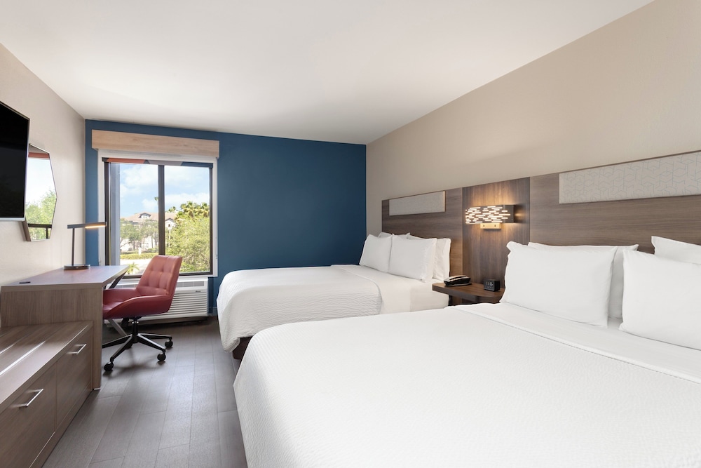 Holiday Inn Express Hotel & Suites Tampa Rocky Point Island by IHG - photo 13