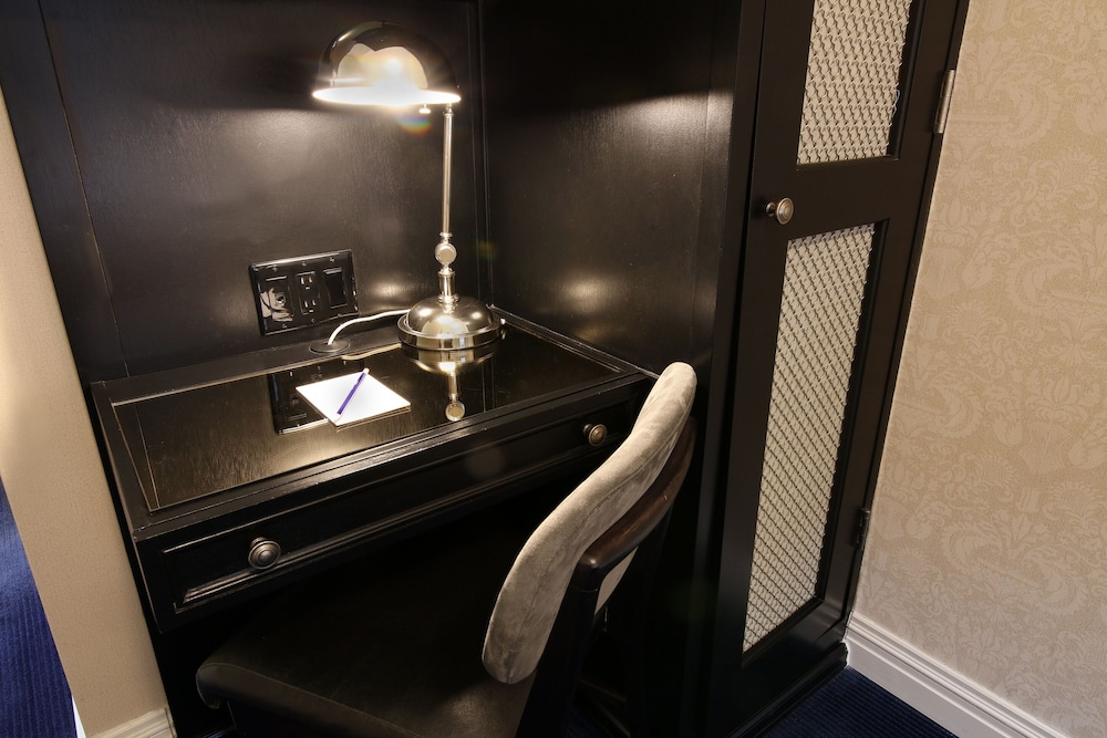 The Frederick Hotel - photo 14