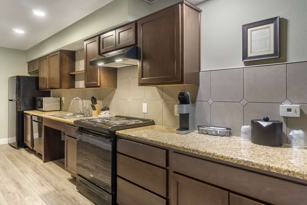 Best Western Plus Ahtanum Inn - photo 30