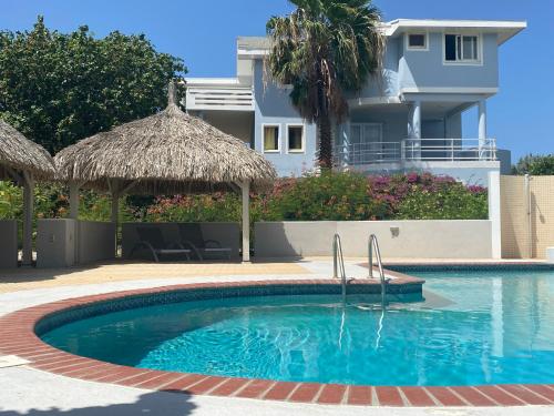 Villa at secured gated resort near Mambo Beach — 4-Star Luxury Hotel in Willemstad, CURAÇAO