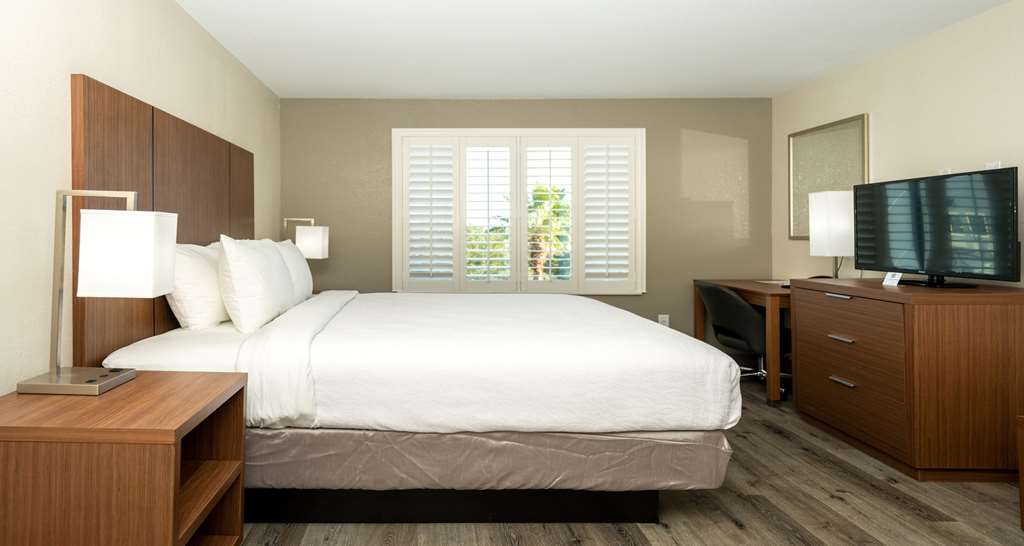 Best Western Houston Bush IAH Intercontinental Airport Inn - photo 7
