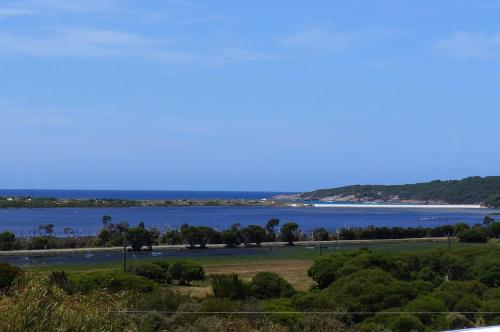 Eagles Nest Ocean Lookout Coastal Couple Getaway in Denmark, Australia