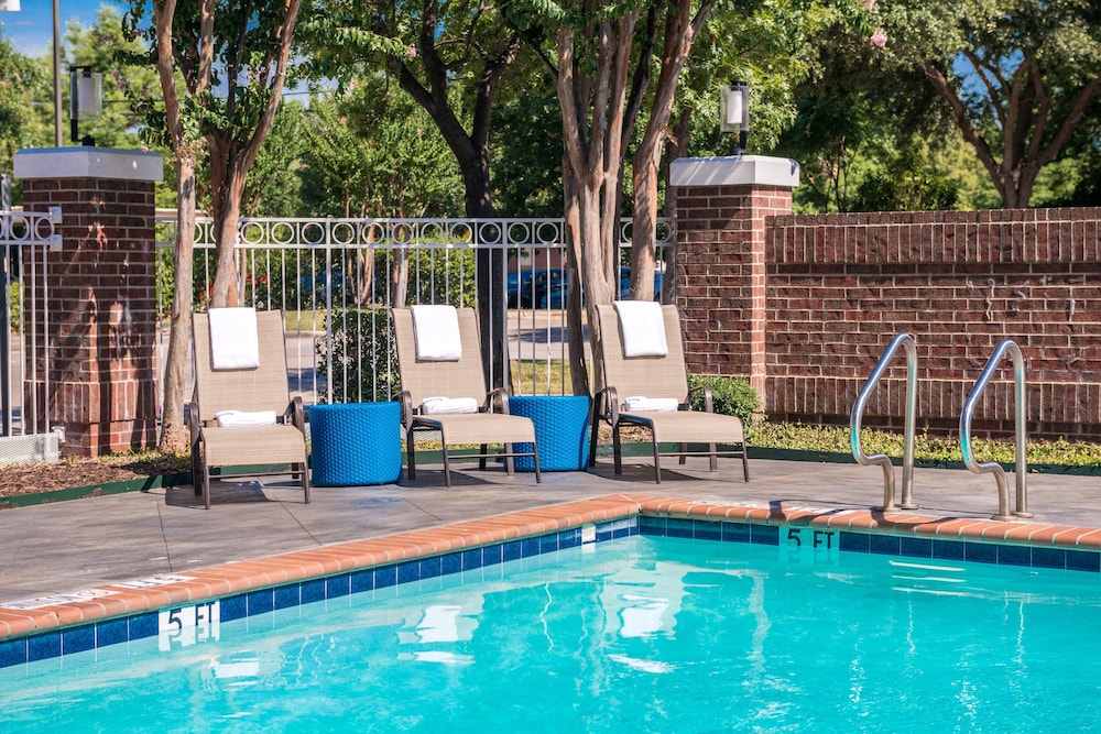 Holiday Inn & Suites Dallas Addison by IHG - photo 15