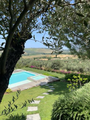 Tenuta di Quaranta - carbon neutral hotel in Amaroni