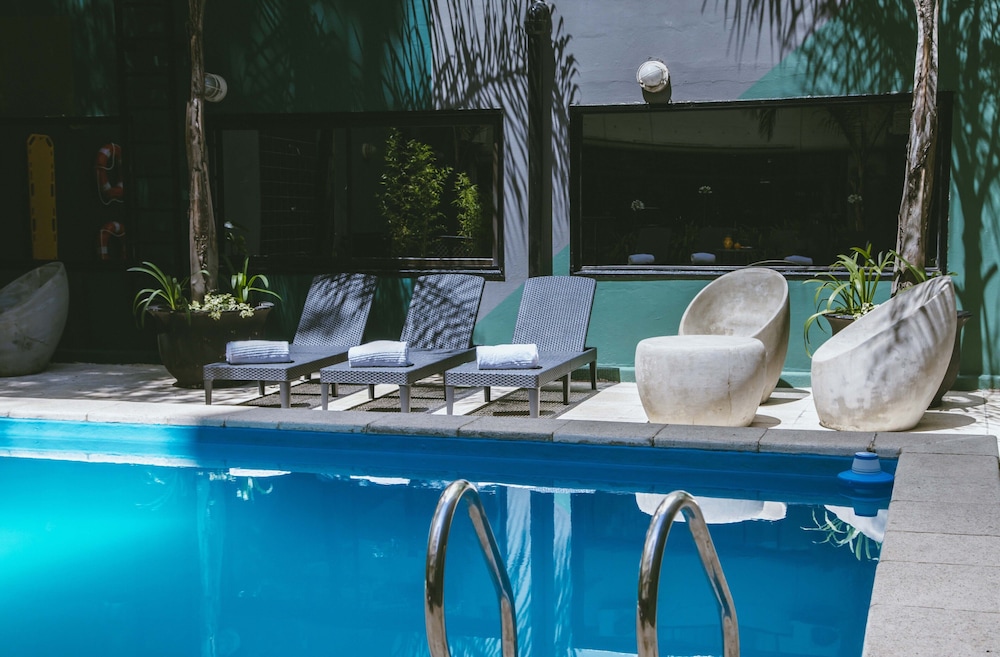 Deco Collection - carbon neutral hotel in Buenos Aires
