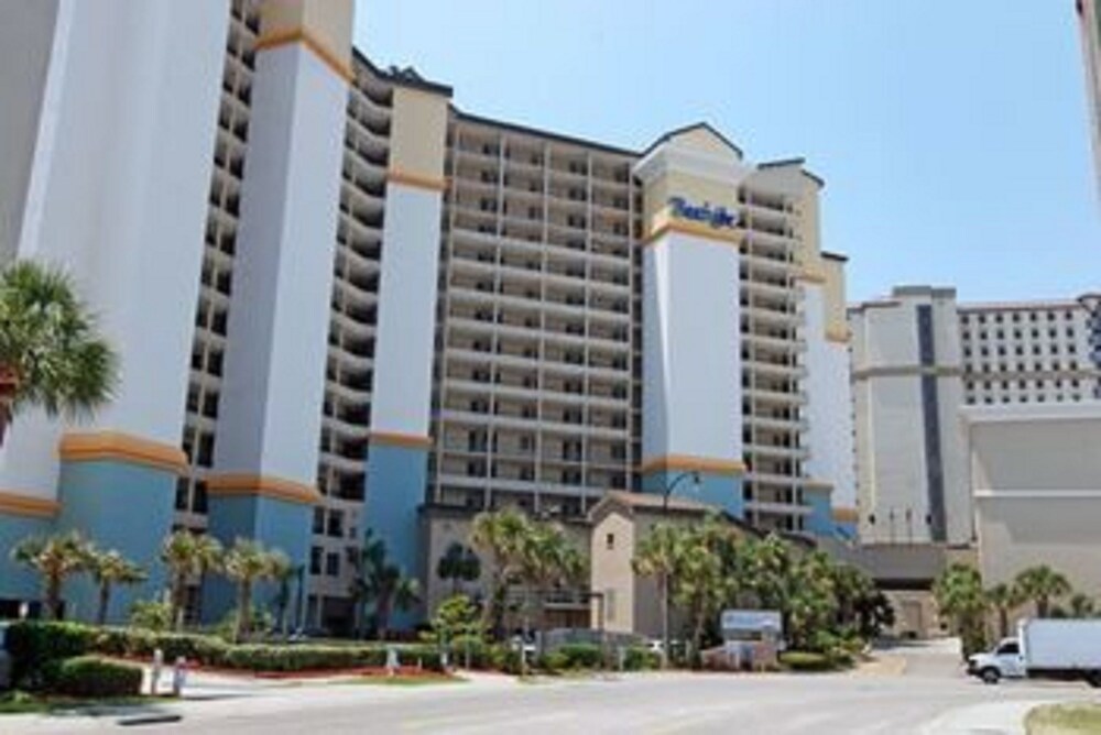 Units at Beach Cove Resort by Elliott Beach Rentals - photo 25