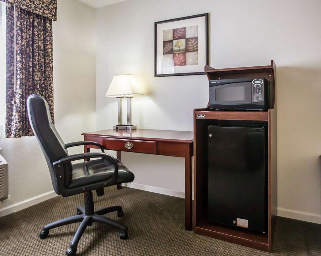 Quality Inn Peru near Starved Rock State Park - photo 17