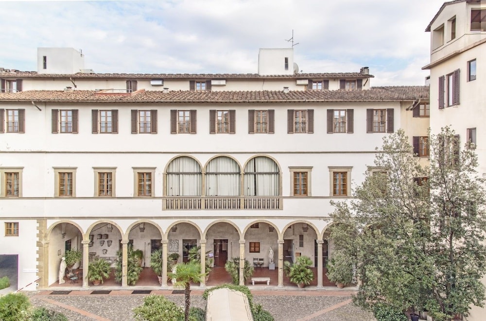 The Hoxton Florence — 4-Star Luxury Hotel in Florence, Italy