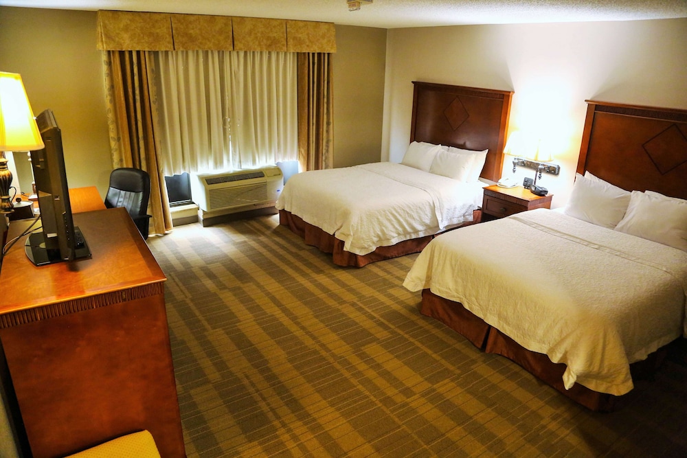 Hampton Inn & Suites McComb - photo 27