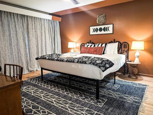 The Tiki Suite 2Br 2Ba — 4-Star Luxury Hotel in Columbia, United States