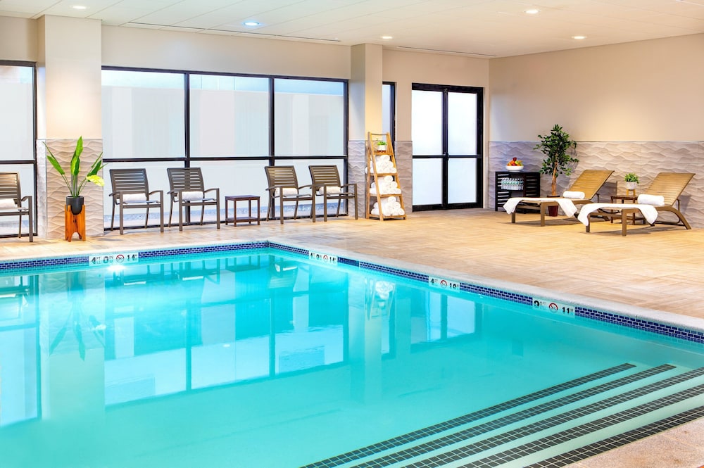 Crowne Plaza Boston Woburn by IHG - photo 19