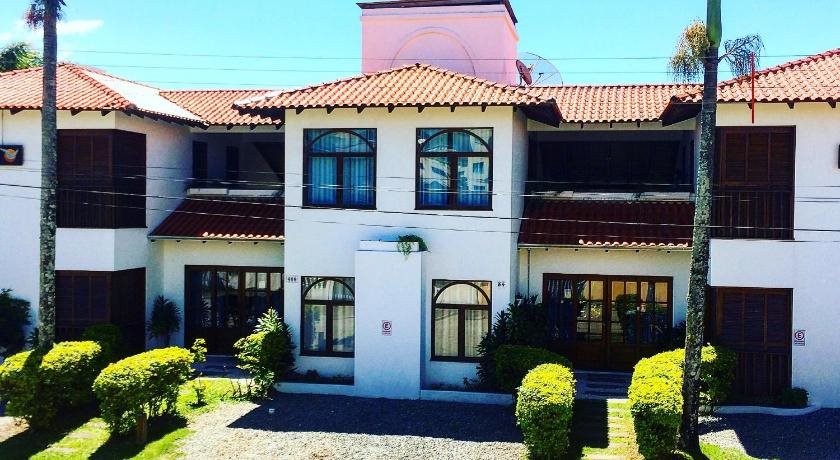 Oceano Pousada Buffet de café da manhã e serviço de quarto diário in Navegantes, Brasil
