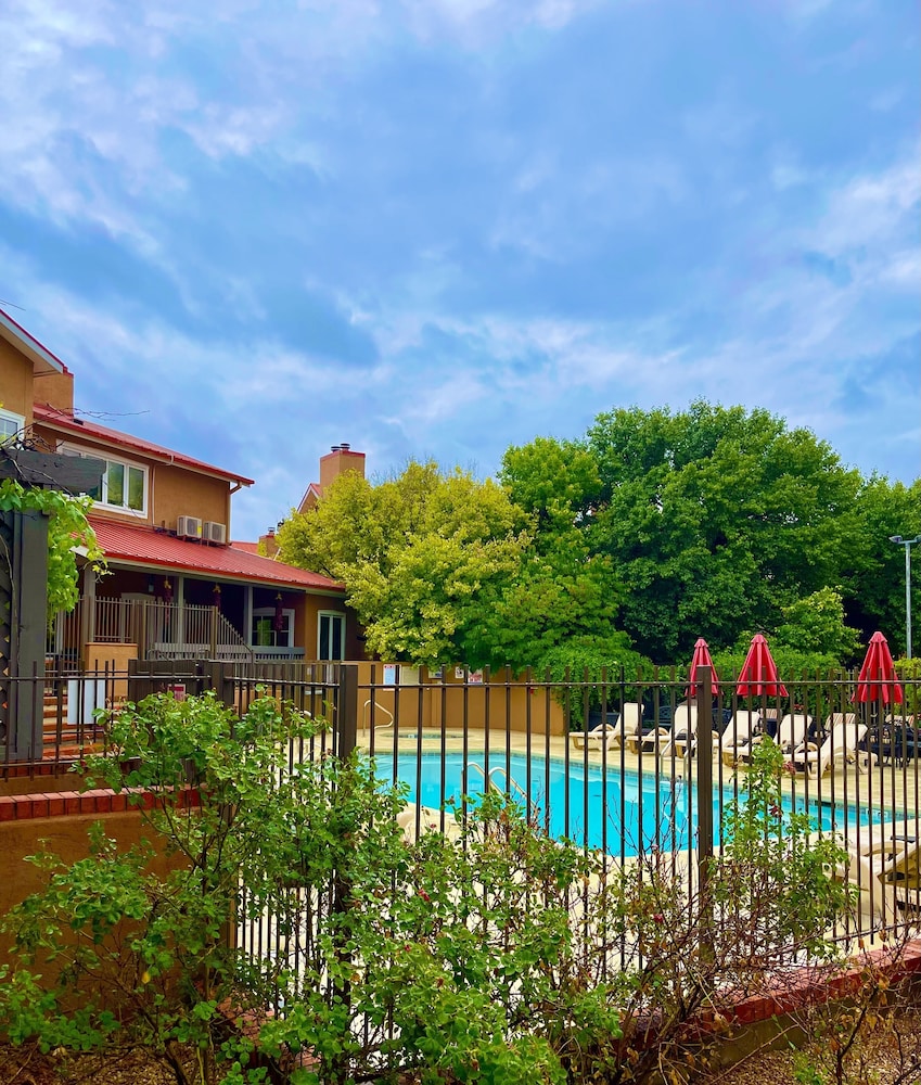 Residence Inn by Marriott Santa Fe - photo 16