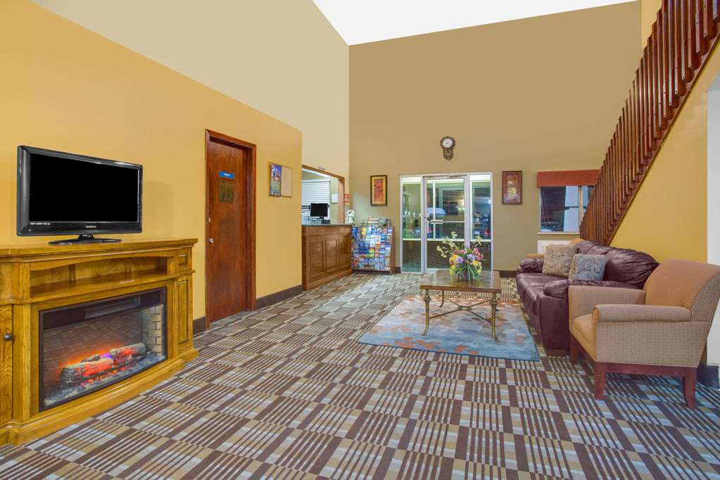 Days Inn by Wyndham North Platte - photo 3