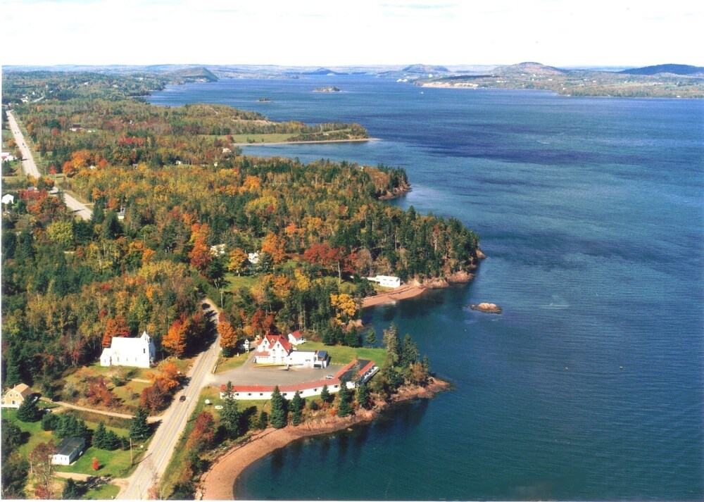 Redclyffe Shore Motor Inn - last minute hotel in Bar Harbor