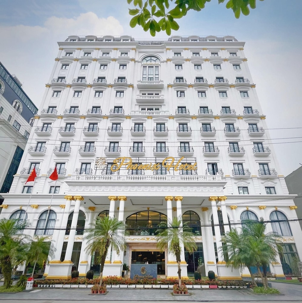 Phoenix Hotel — hotel in Ha Giang