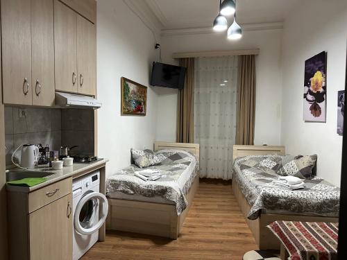 Leselidze Guest House — 4-Star Luxury Hotel in Tbilisi, Georgia