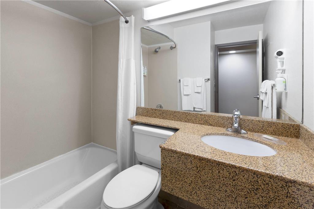 Baymont by Wyndham Jamestown Conference Center & Water Park - photo 18
