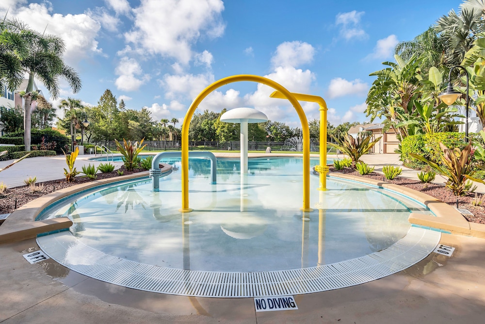 Runaway Beach Club Resort - photo 56