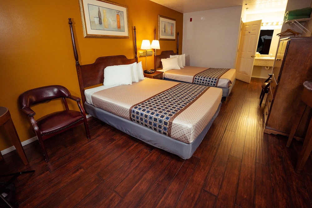 Branson King Resort and Suites - photo 14