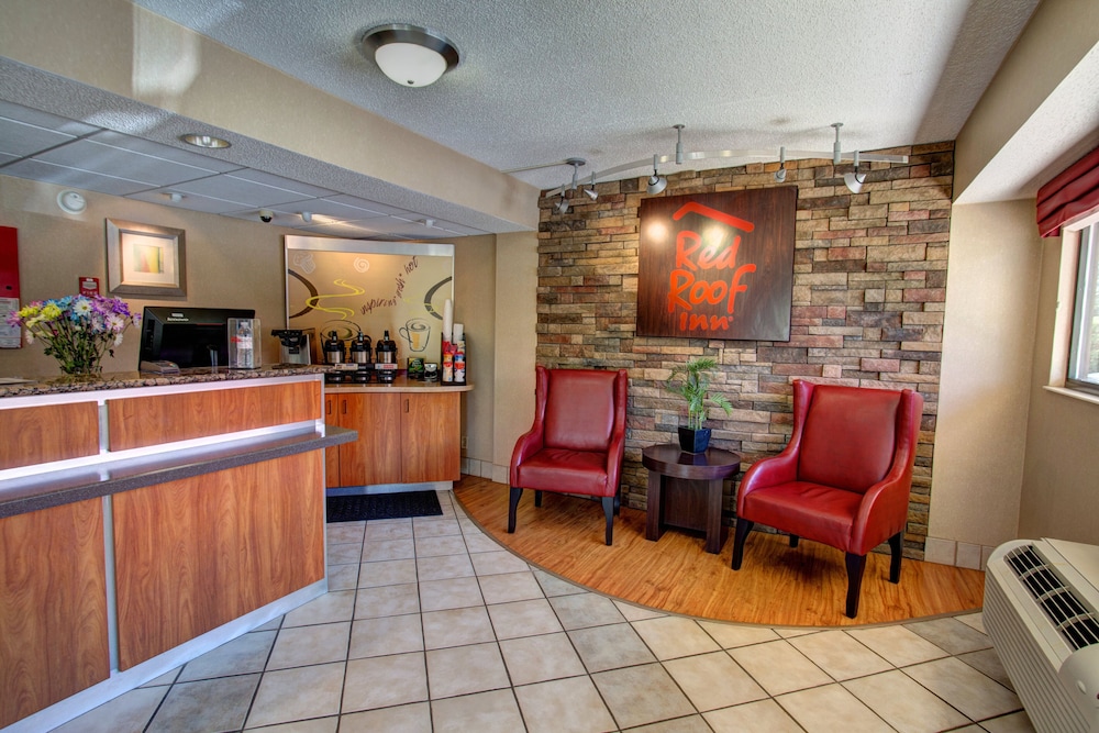 Red Roof Inn Pensacola I 10 at Davis Highway - photo 4