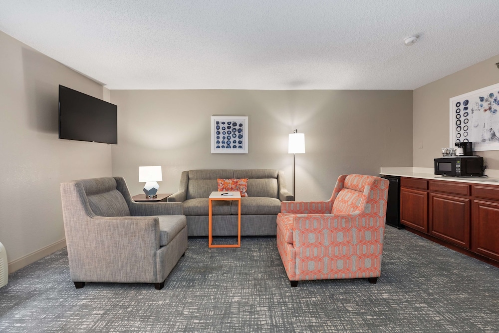 Hampton Inn Rock Hill - photo 21