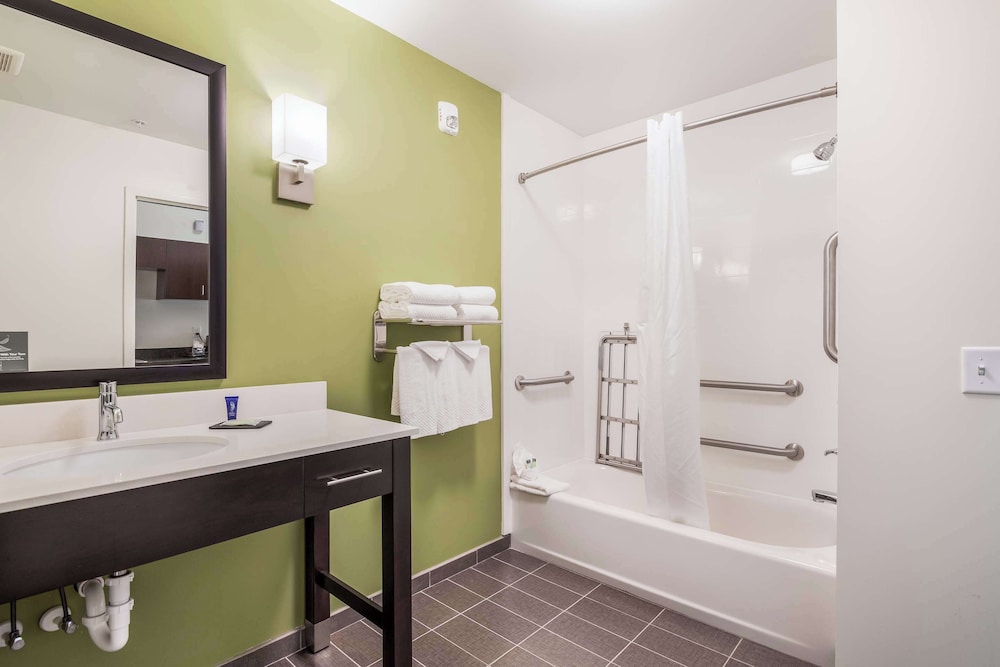 Sleep Inn & Suites Park City Wichita North - photo 38
